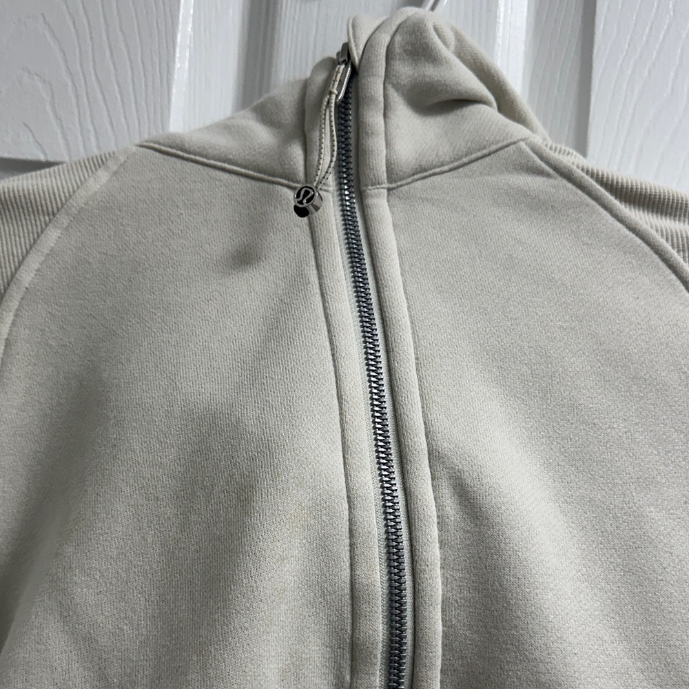 Lululemon Athletica Cream Half-Zip Hoodie - Picture 2 of 4